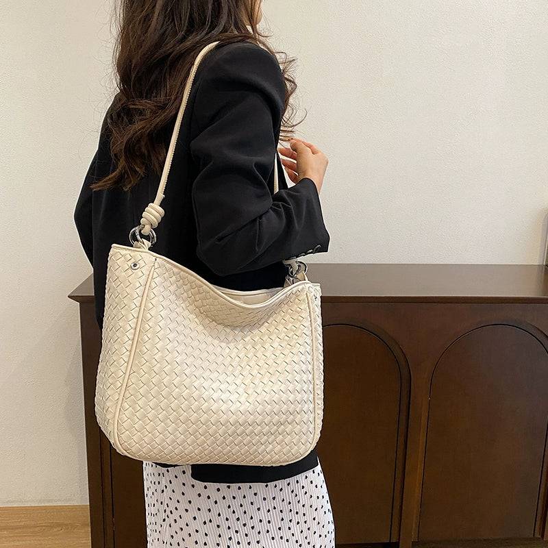 Pearl Weave Shoulder